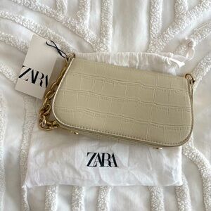 NWT Zara purse